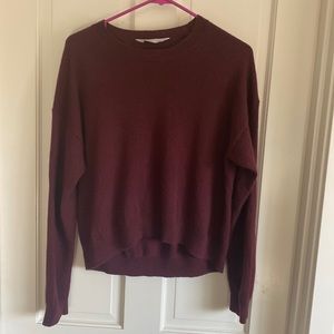 Everlane cropped cashmere sweater in maroon